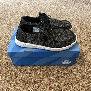 Hey Dude Women’s Size 7 Heathered Black Shoes